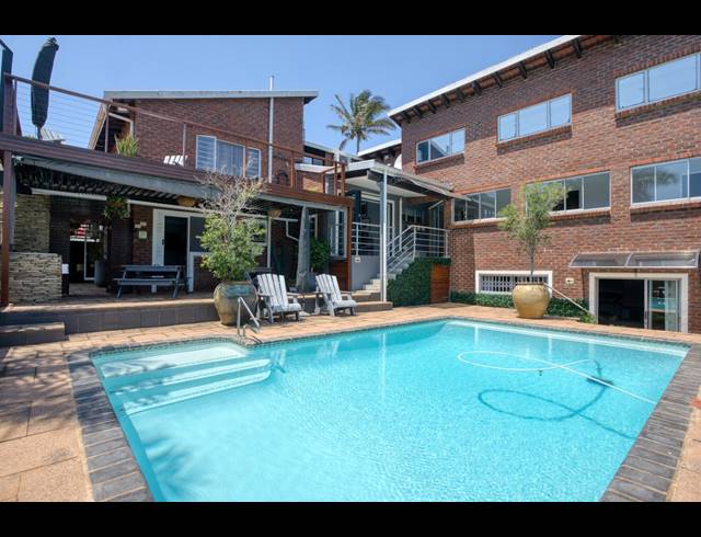 8 BEDROOM HOUSE FOR SALE IN BALLITO CENTRAL